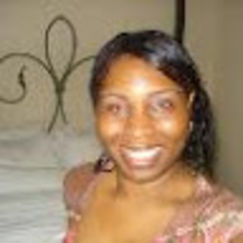 Meet your Posher, Antoniette